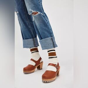 Mia Abba Swedish 70's style wooden clog heels women's sz 40 LUGGAGE